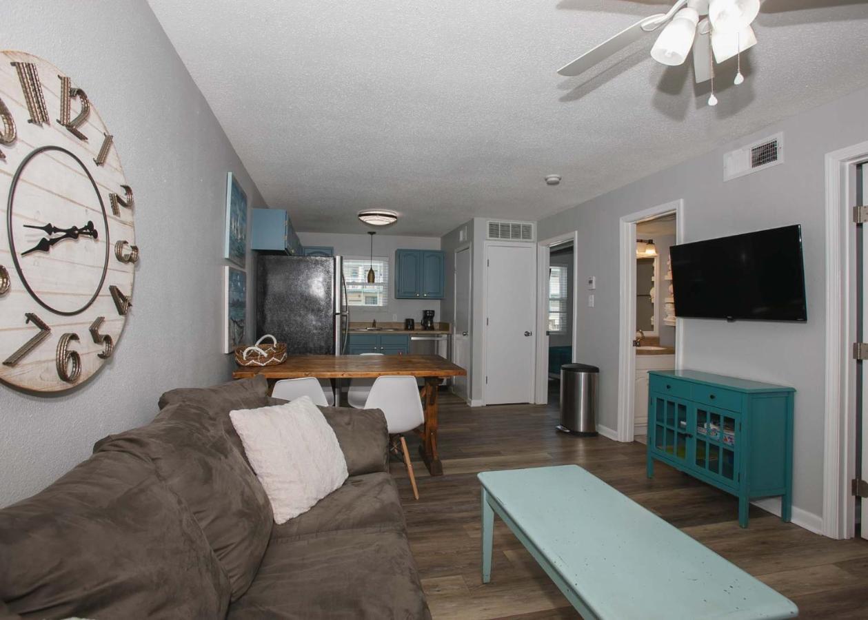 Sunrise Village 116 By Albvr - Just Steps To The Beach In This Cute Condo Gulf Shores Eksteriør billede